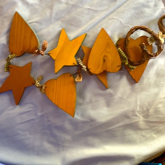 Primitive sign hanging grapevine rustic county look wooden sign - Picture 4 of 7